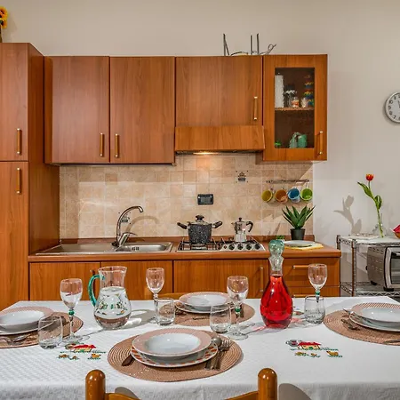 بيت للعطل Casa Dolce Casa *