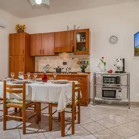 بيت للعطل Casa Dolce Casa كاستيلاّماري ديل غو